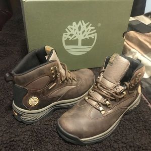 TIMBERLAND CHOCORUA TRAIL WATERPROOF HIKING BOOTS